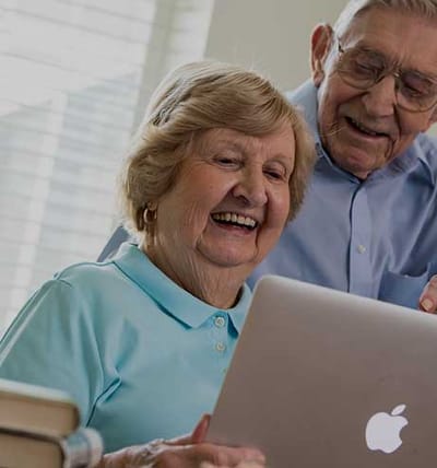 Lorien Bulle Rock, Nursing Home in Havre De Grace, MD — Seniors enjoying technology together in a cheerful setting