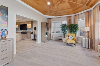 Bright and inviting common area with seating