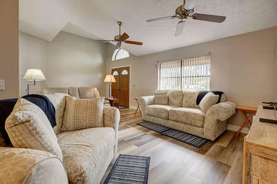 Cozy common area with comfortable seating