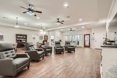 Bright and spacious common area with seating