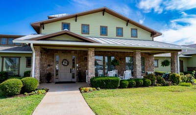 Exterior view of Pecan Point Assisted Living facility