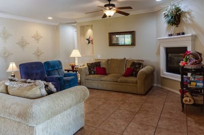 Cozy common area with comfortable seating.