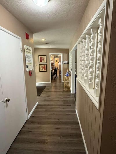 Hallway leading to the common area with residents.