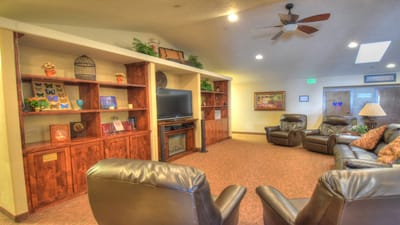 Cozy common area with comfortable seating