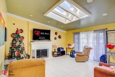 Cozy common area with holiday decorations and seating