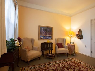 Cozy interior seating area in a senior living facility