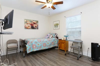 Cozy private room with decorative elements