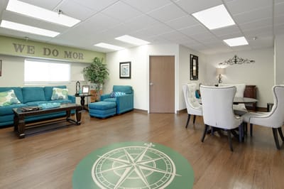 Common area with seating and decorative elements