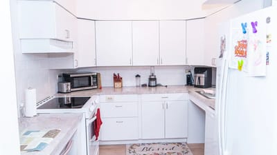 Bright, modern kitchen in a resident's apartment
