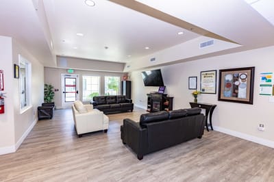 Common area with seating for residents