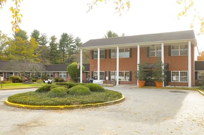 Front exterior view of AristaCare at Meadow Springs