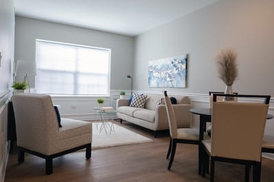 Bright, well-furnished interior living space