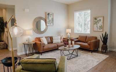Cozy common area with comfortable seating
