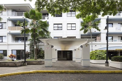 Entrance of Lani Huli Elderly Apartments with covered walkway