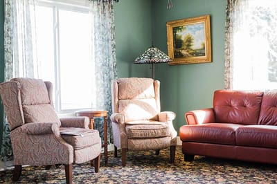 Cozy common area with comfortable seating