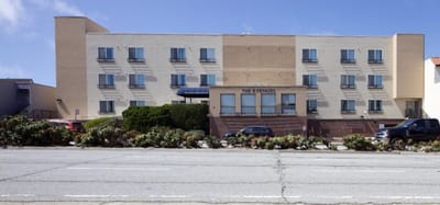 Exterior view of The Avenues Transitional Care Center