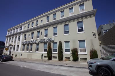 Exterior view of Sagebrook Senior Living building