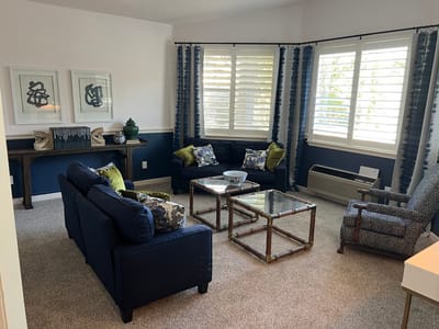 Cozy common area with seating and decor