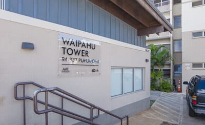 Exterior sign of Waipahu Tower building