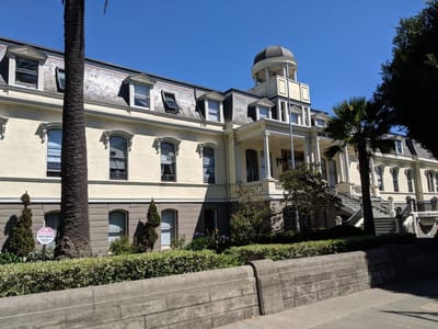 Exterior view of Notre Dame Plaza building