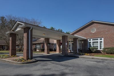 Front entrance of Rittenhouse Village At Hoover