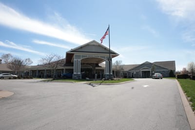 Exterior view of Morning Pointe Senior Living of Louisville