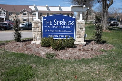 Sign displaying The Springs at Stony Brook facility name