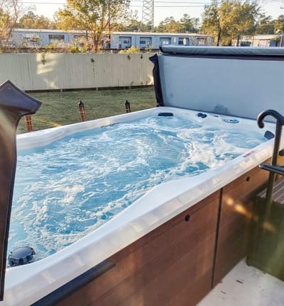 Outdoor hot tub with bubbles