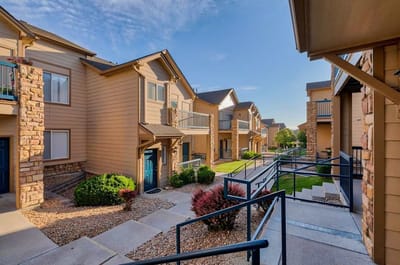 Exterior view of the apartment building at Reserve at Castle Highlands