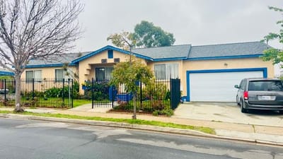 Exterior view of Gold Canyon Care Home