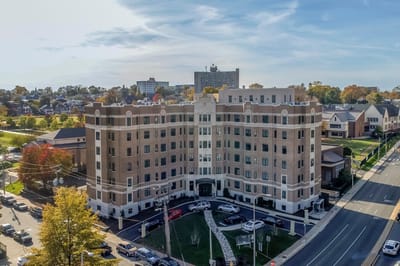 Aerial view of Birchwood at Rodney Court facility