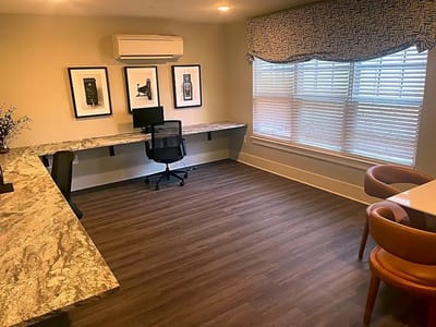 Interior view of a well-furnished resident room