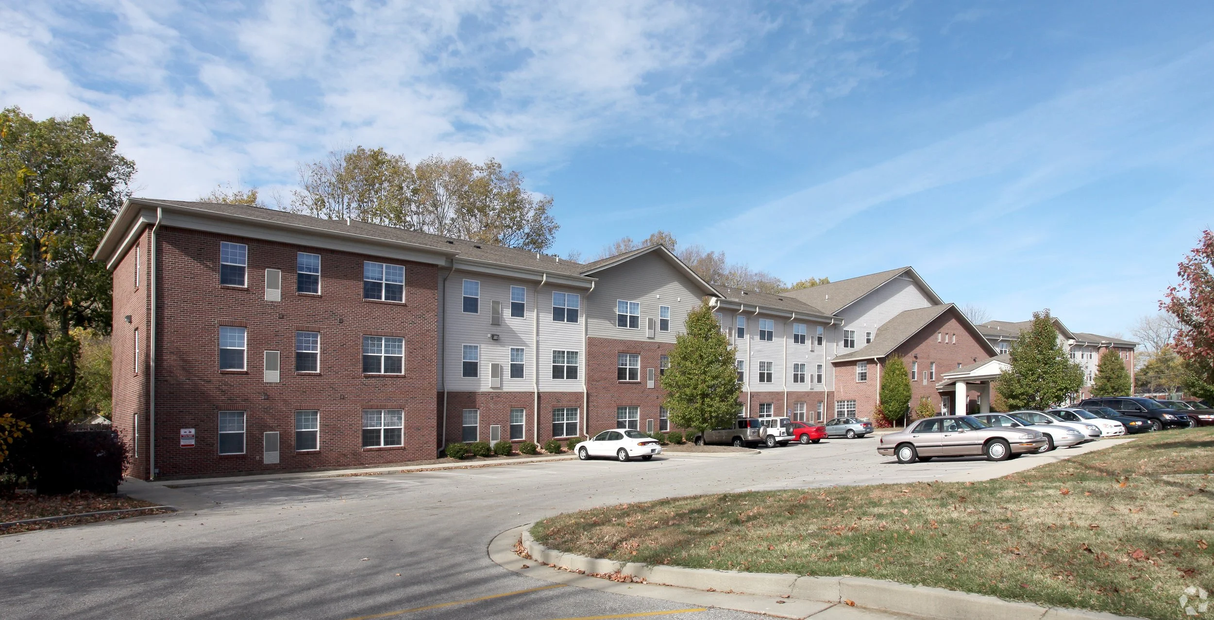 Exterior view of Main Street Commons Apartments