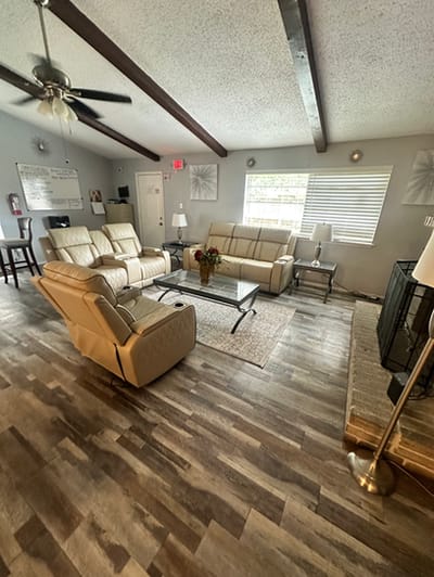 A cozy common area with comfortable seating.
