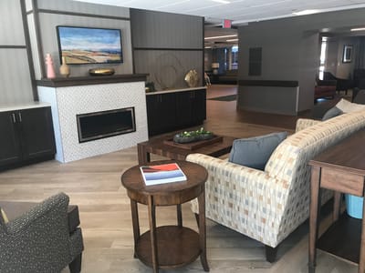 Common area with seating and decorative elements