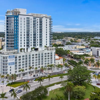 Aerial view of the 1818 Park facility building and surrounding area