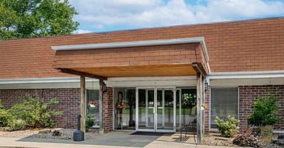 The exterior entrance of Antioch Valley Senior Living