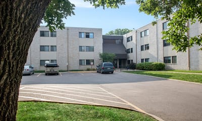 Exterior view of Pheasant Acres Apartments