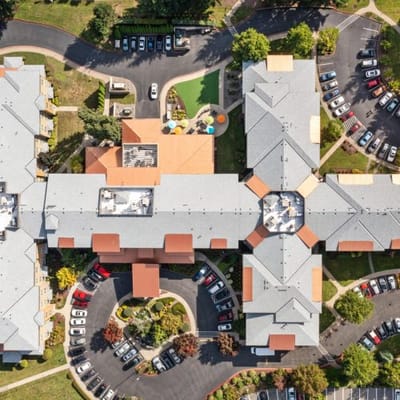 Aerial view of the Bonaventures of Lacey facility and grounds