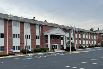 Exterior view of AHEPA 39 Senior Apartments building