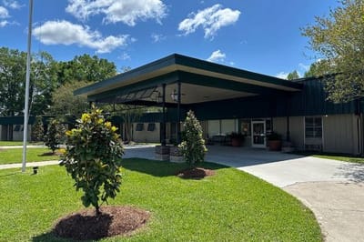 Exterior view of River Oaks Nursing & Rehabilitation Center