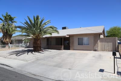 Prime Care Facilities, assisted living in Las Vegas, NV — Single-story senior living home with palm trees