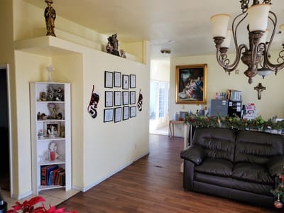 Interior view of a common area with decorations and furniture