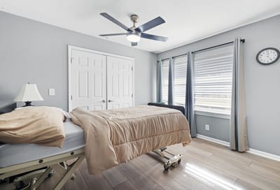 Well-equipped resident room with modern decor.