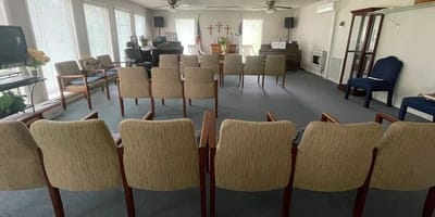 Common area with seating for activities