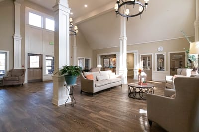 Bright and inviting common area with comfortable seating