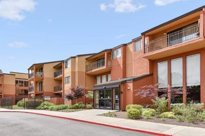 Exterior view of Hadley Villas apartment building.