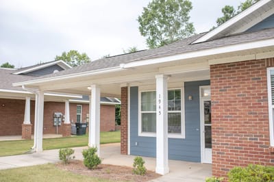 Front view of the Shiloh Apartments building entrance