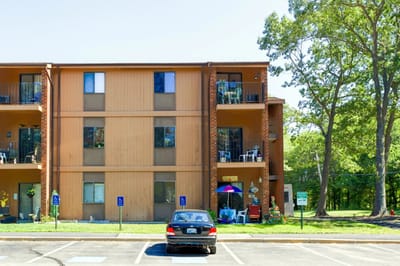 Building exterior of Sparrows Point II Apartments