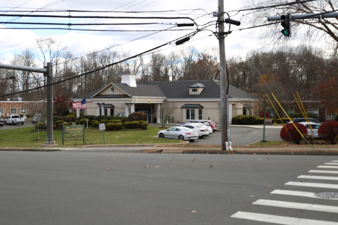 Exterior view of Hamden Health Care Center building